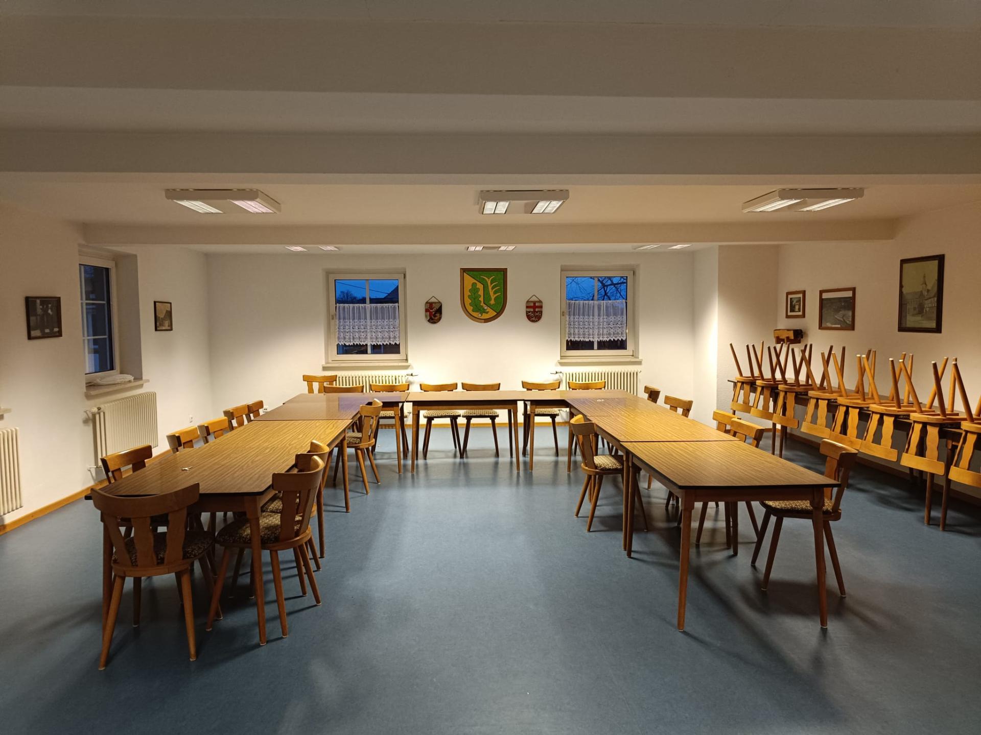 Der Versammlungsraum im Obergeschoss