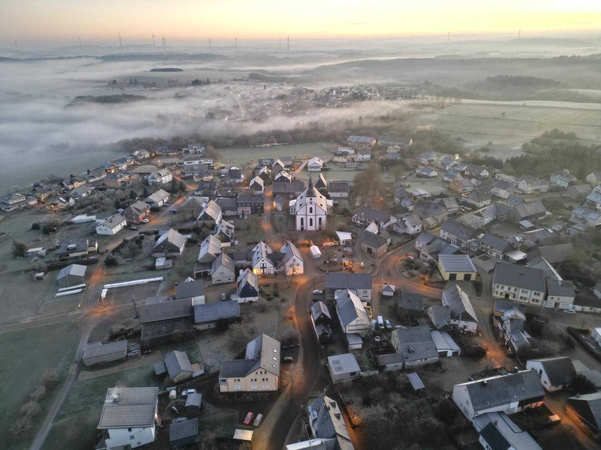 mittelstrimmig-drohne