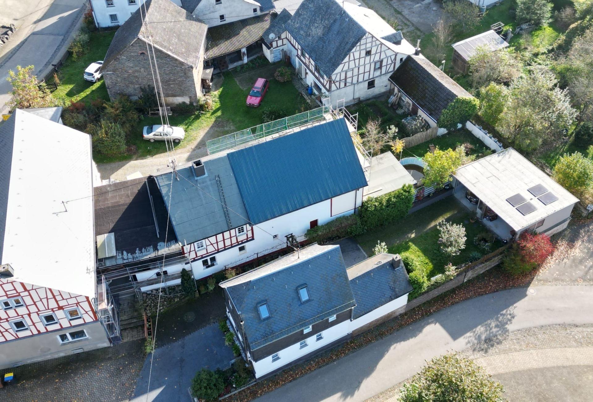 mittelstrimmig-drohne