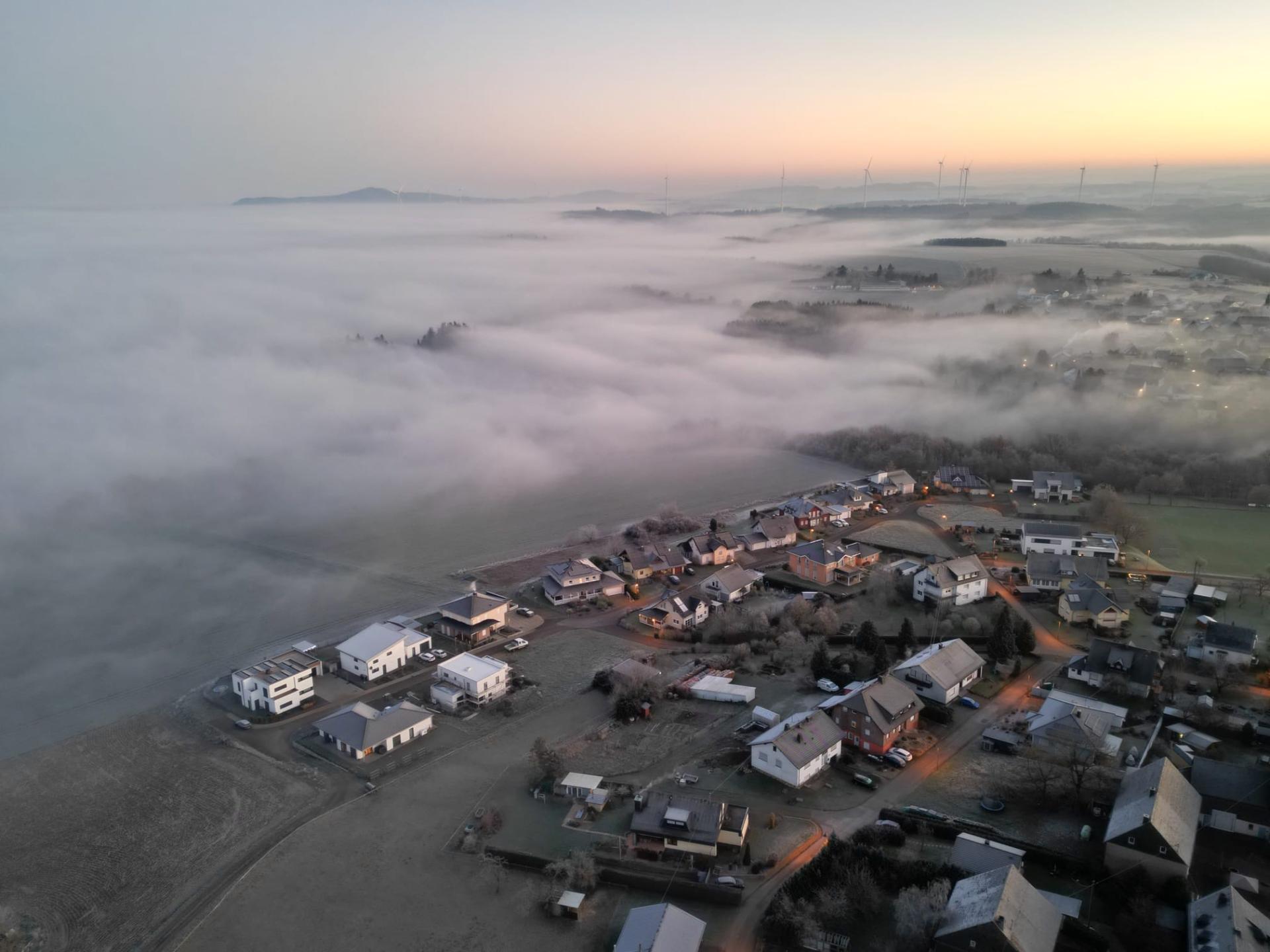 mittelstrimmig-drohne