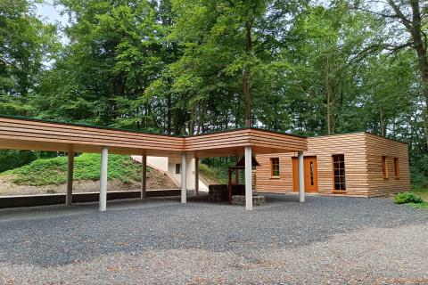 Die Schockhütte von außen