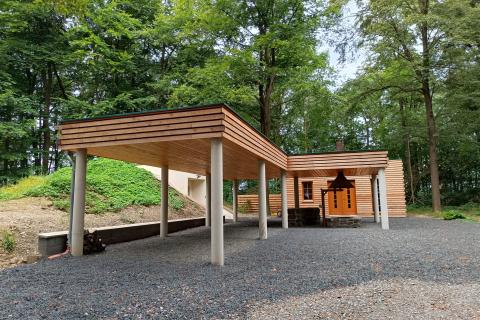 Die Schockhütte von außen