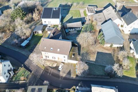 mittelstrimmig-drohne